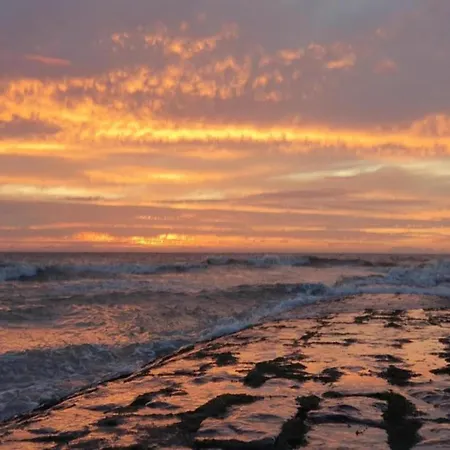 In With Sea Views Διαμέρισμα